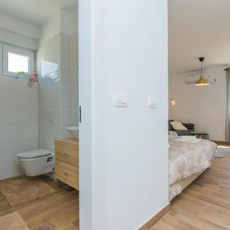 Marta 2 Apartment Zadar